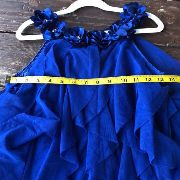 Beautiful Girl’s Dress! - Picture 5 of 8